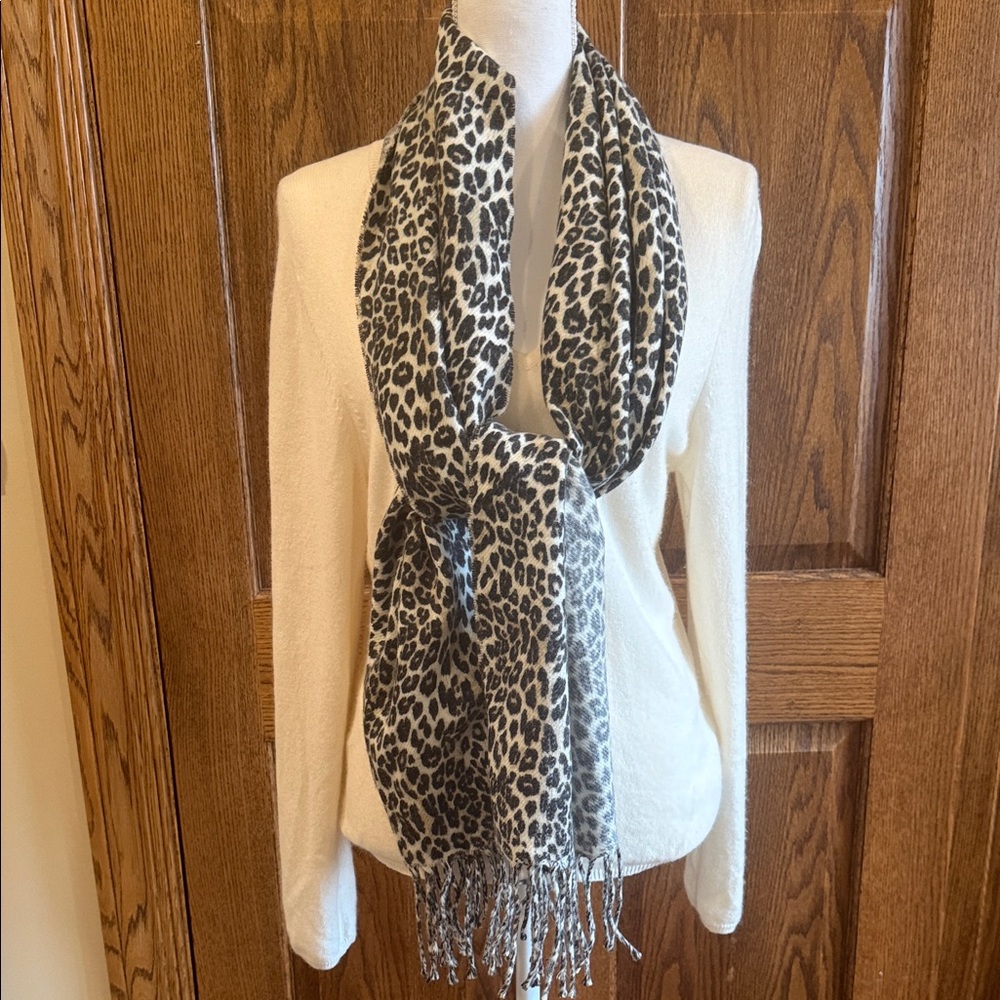 Leopard Print Scarf With Fringe